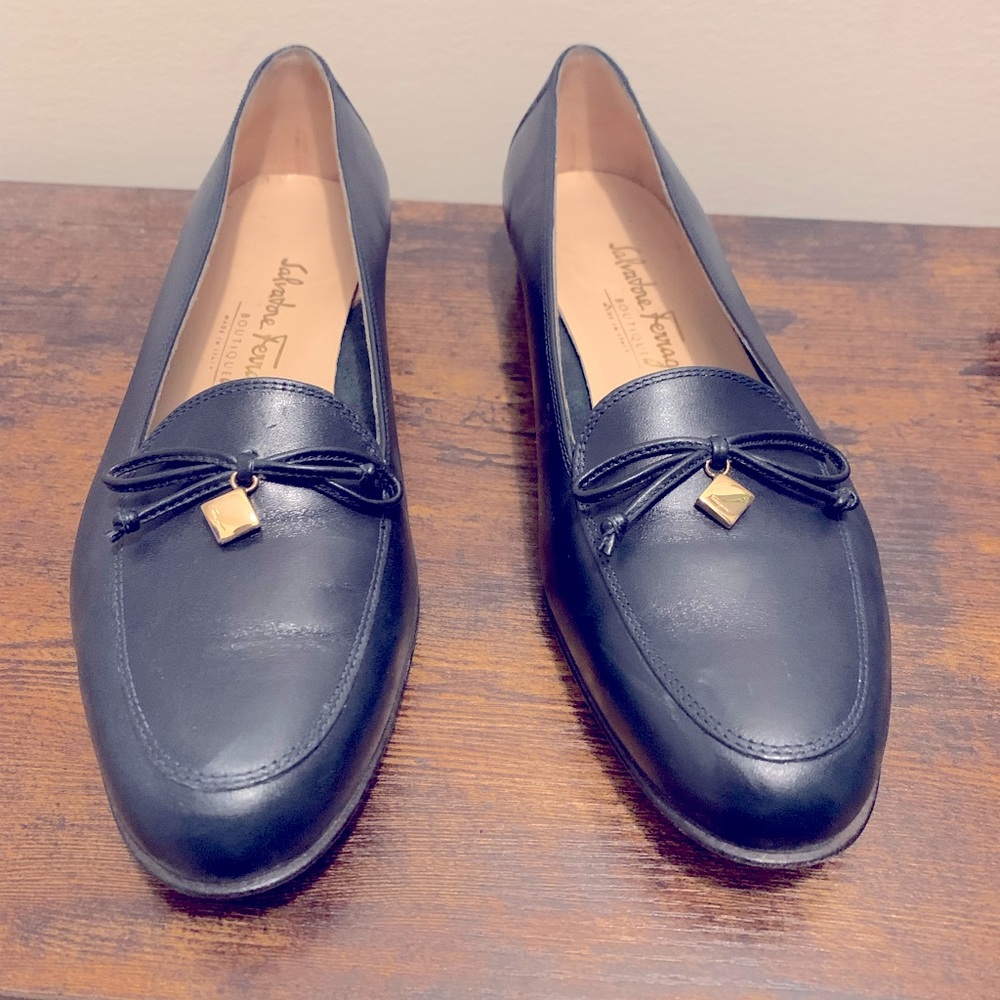 7.5 Salvatore Ferragamo Shoes blue flats
